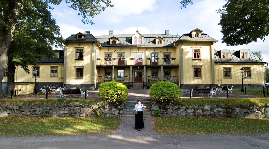 The Manor House