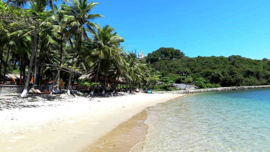 clear water and powder white sand