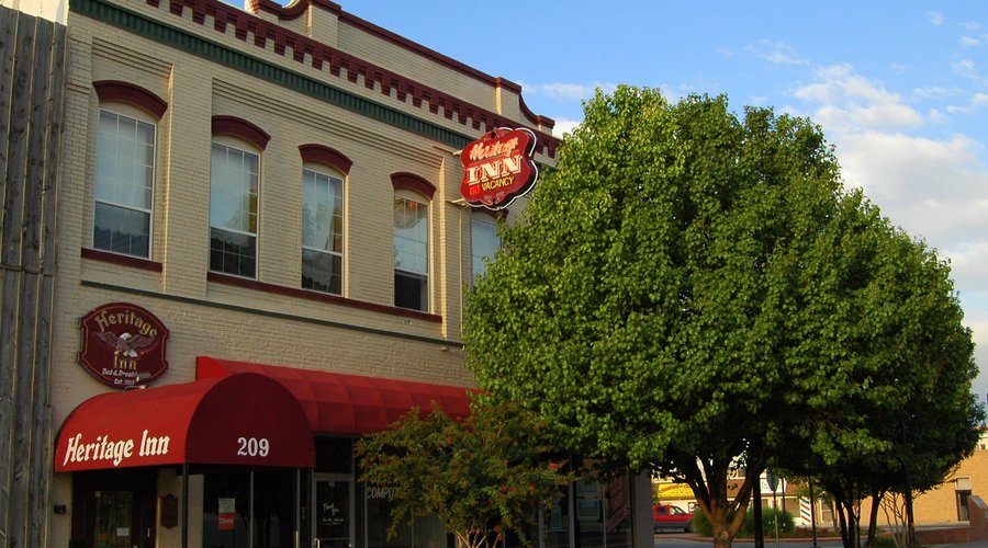 Nostalgic Heritage Inn