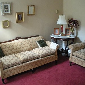 King Louis Suite - Sitting Room
