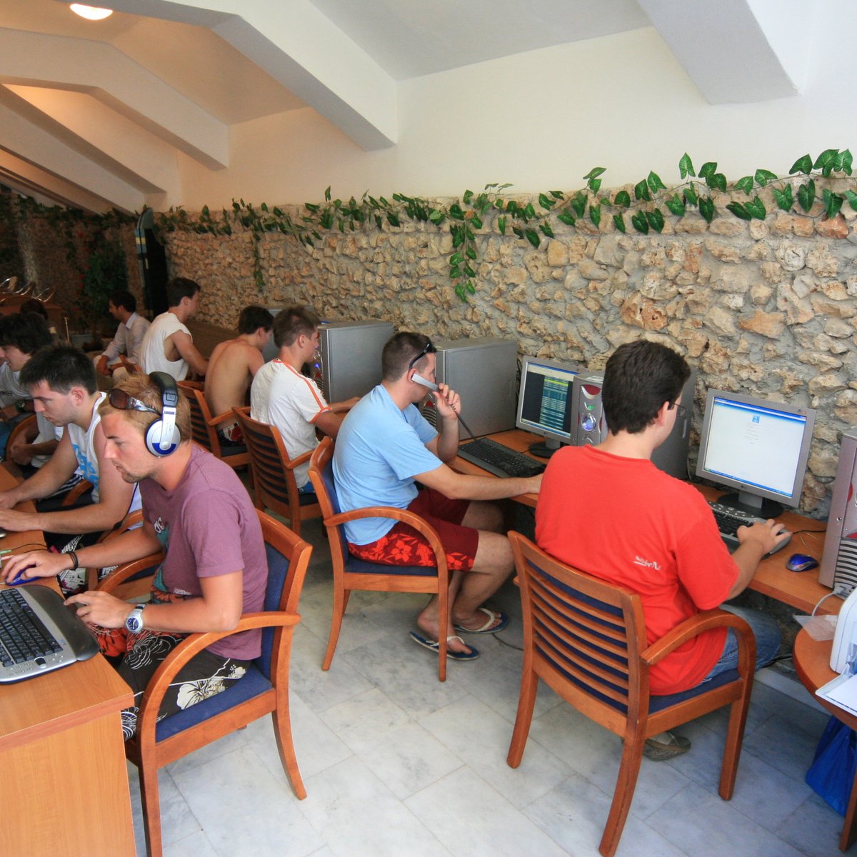 Internet Cafe, Родос: лучшие советы перед посещением - Tripadvisor