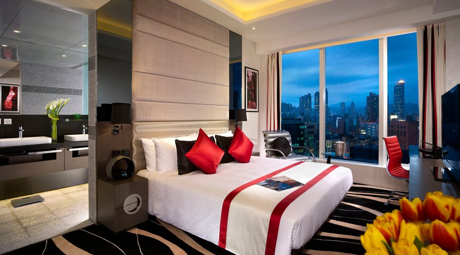 Grand Deluxe King Room