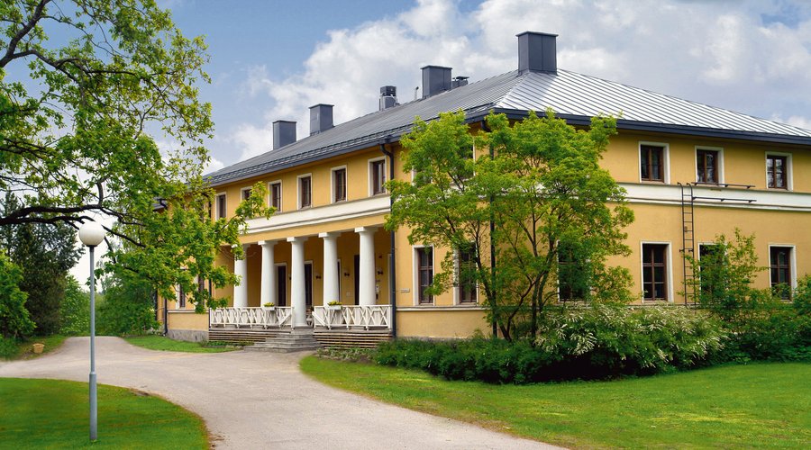 Old Manor hotel