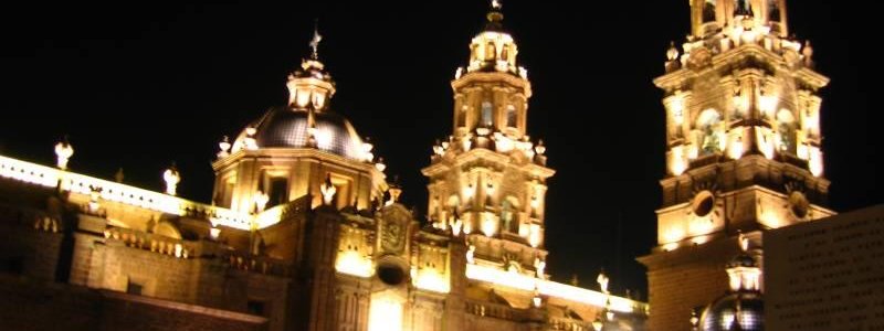 Morelia Cathedral at night