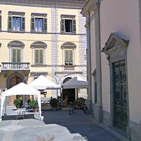 Vista frontale della Pasticceria Da Vacchetta