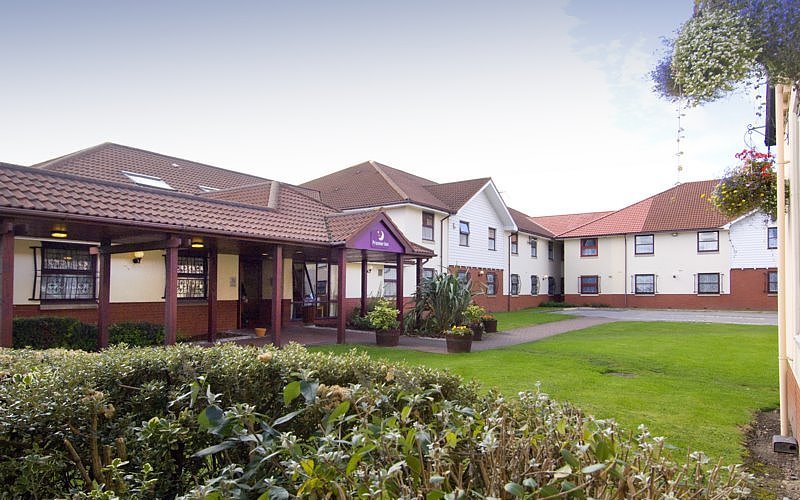 Premier Inn Liverpool North