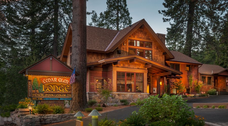 Welcome to Cedar Glen Lodge. 