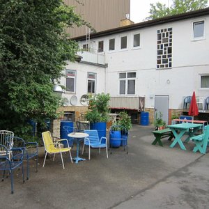 Hof 01