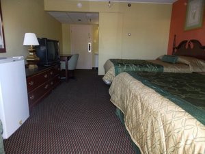Room & Suite