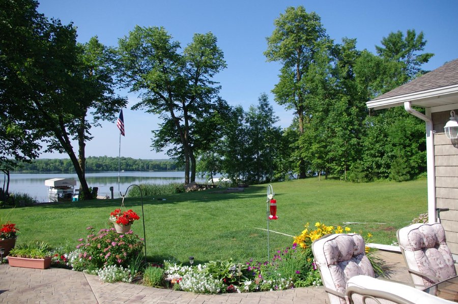 MULBERRY ROW BED & BREAKFAST: Reviews (Detroit Lakes, MN) - Photos of B ...