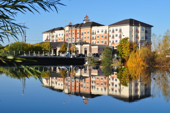Idaho Hotel Parking: Your Guide to Stress-Free Stays