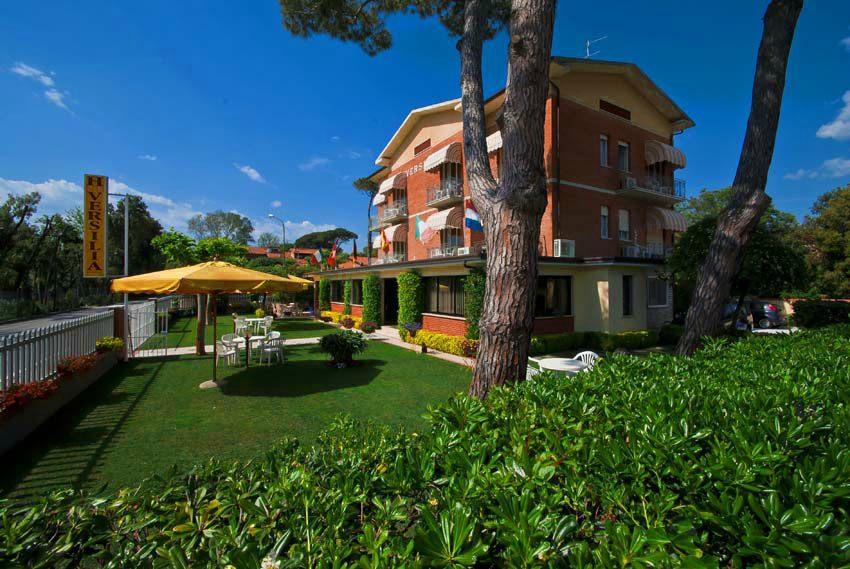 HOTEL VERSILIA Prices Reviews Lido Di Camaiore Italy