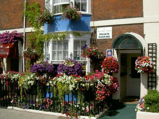 THE BAY GUEST HOUSE - Updated 2024 Prices & B&B Reviews (Weymouth, Dorset)