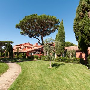 Entrance Resort
