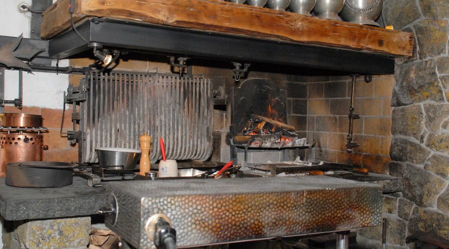 grill au feu de bois