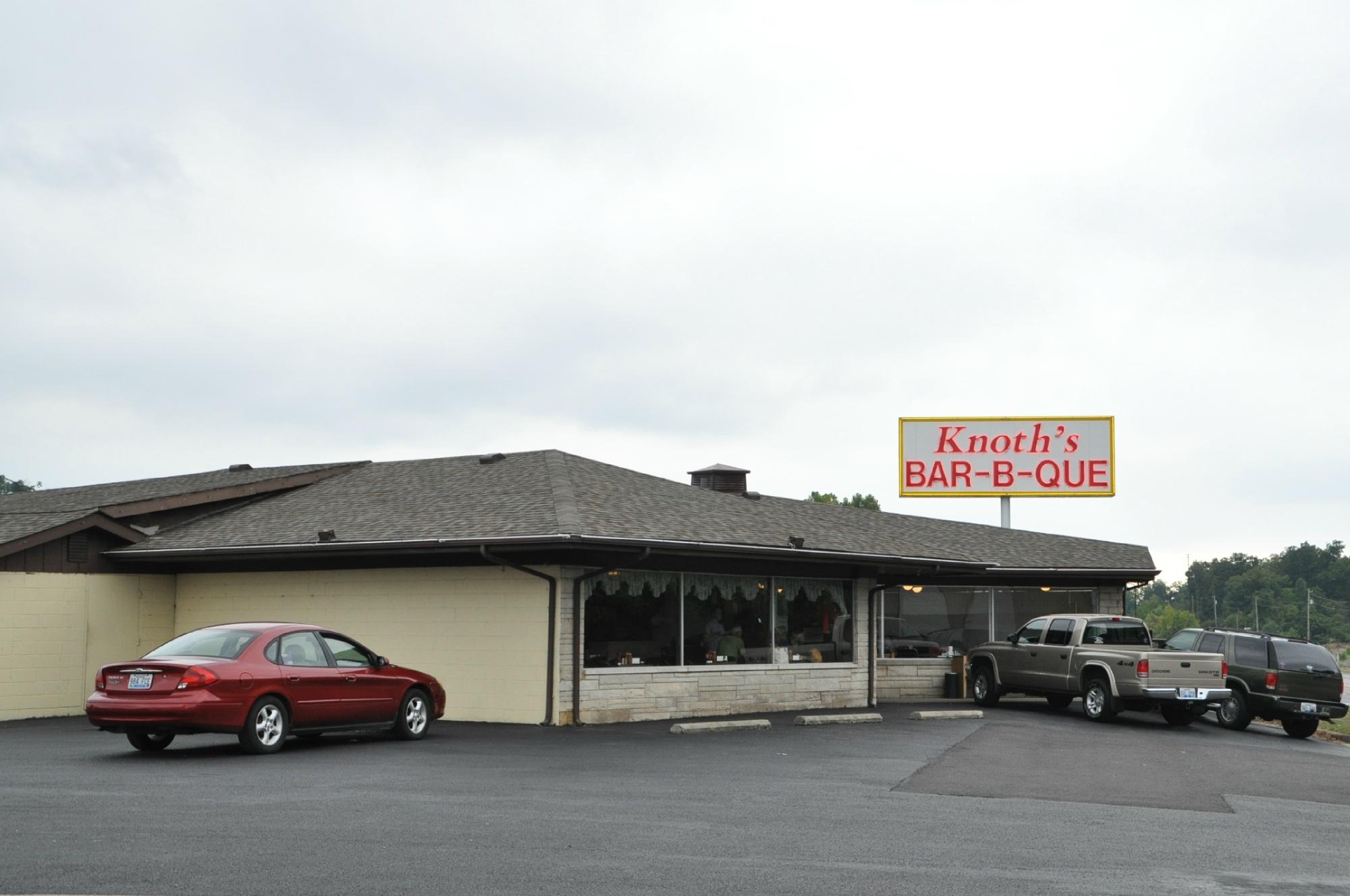 KNOTH'S BAR-B-QUE, Grand Rivers - Restaurant Reviews, Photos & Phone ...