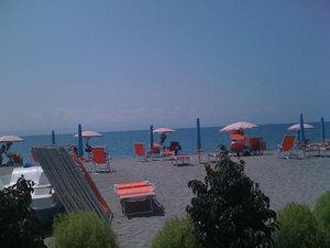 Piscina y playa