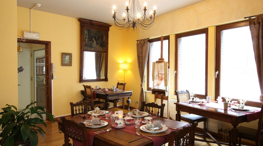 Breakfast room