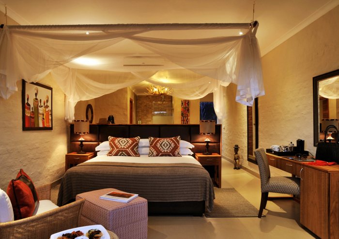 Classic Rooms (30) - The Victoria Falls Hotel