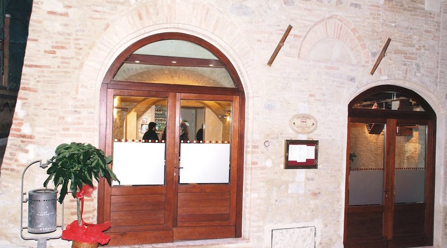 Ingresso da Corso G.Mameli