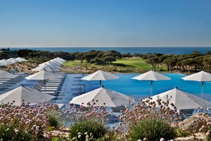 Piscina e praia