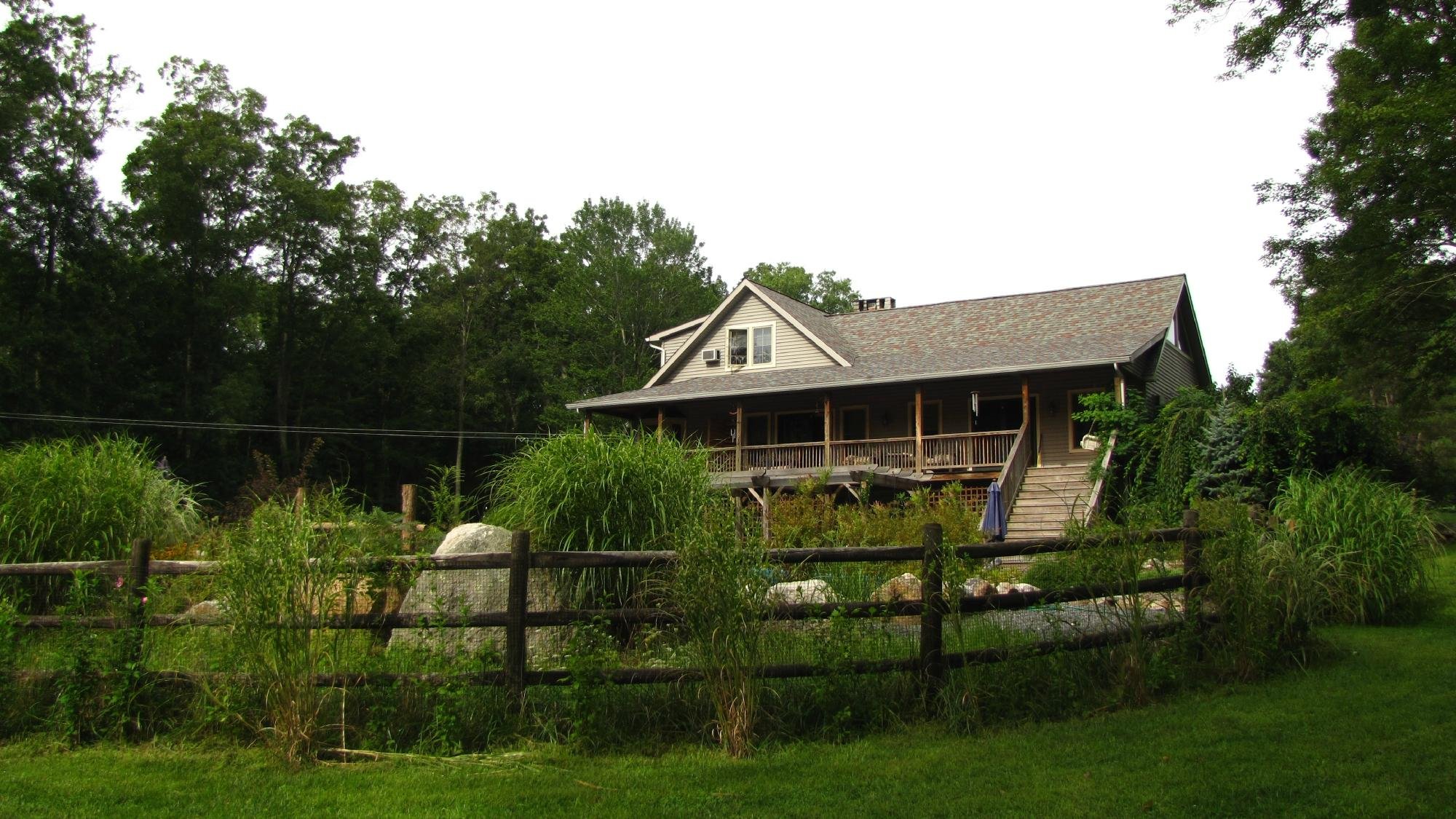 BERNETTA'S PLACE BED & BREAKFAST INN BY THE LAKE - Updated 2022 Prices ...