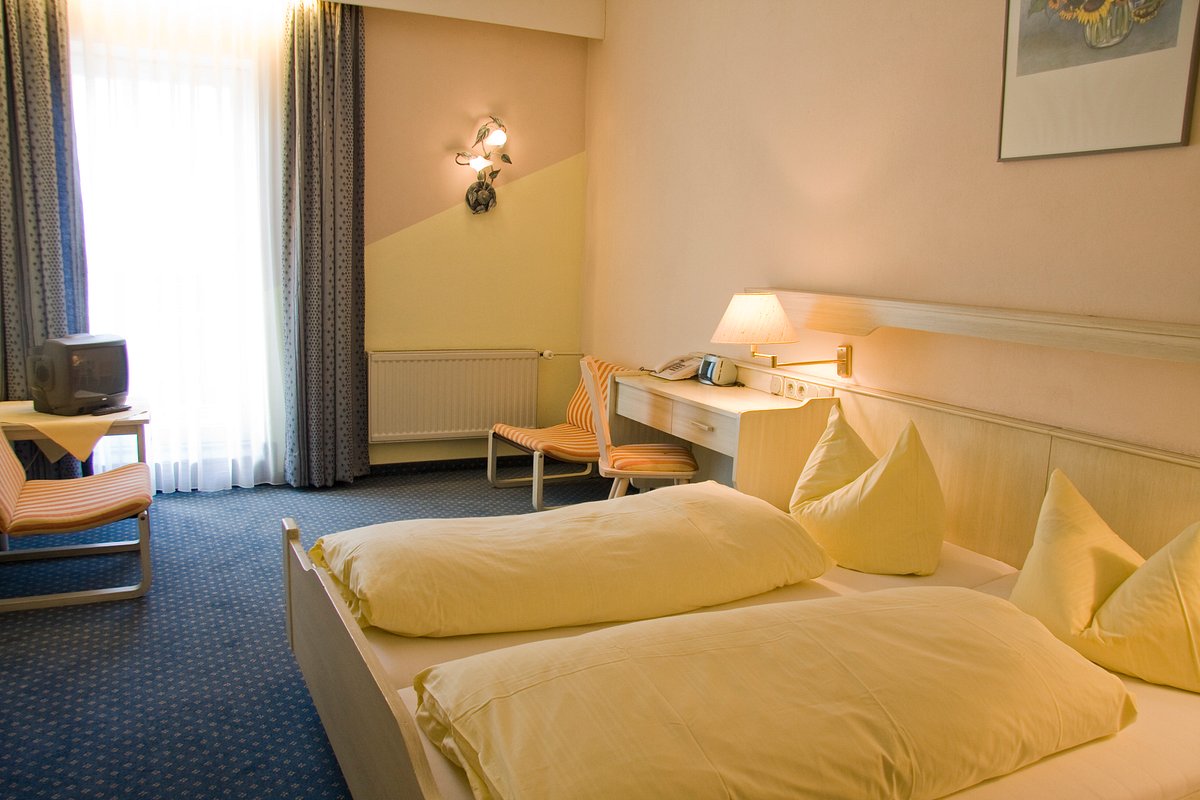 HOTEL UND BRAUEREIGASTHOF HIRSCH: Reviews (Sonthofen, Germany - Bavaria ...