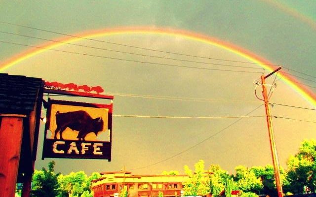 Buffalo Cafe & Nightly Grill