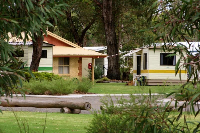 MT BARKER CARAVAN PARK CABIN ACCOMMODATION 2024 Reviews Mount