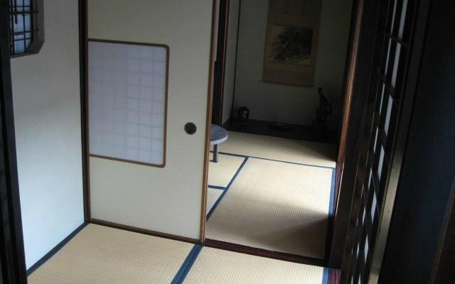 ごめんなさい、家族が写っているものですから、これだけ
