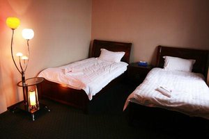 Room & Suite