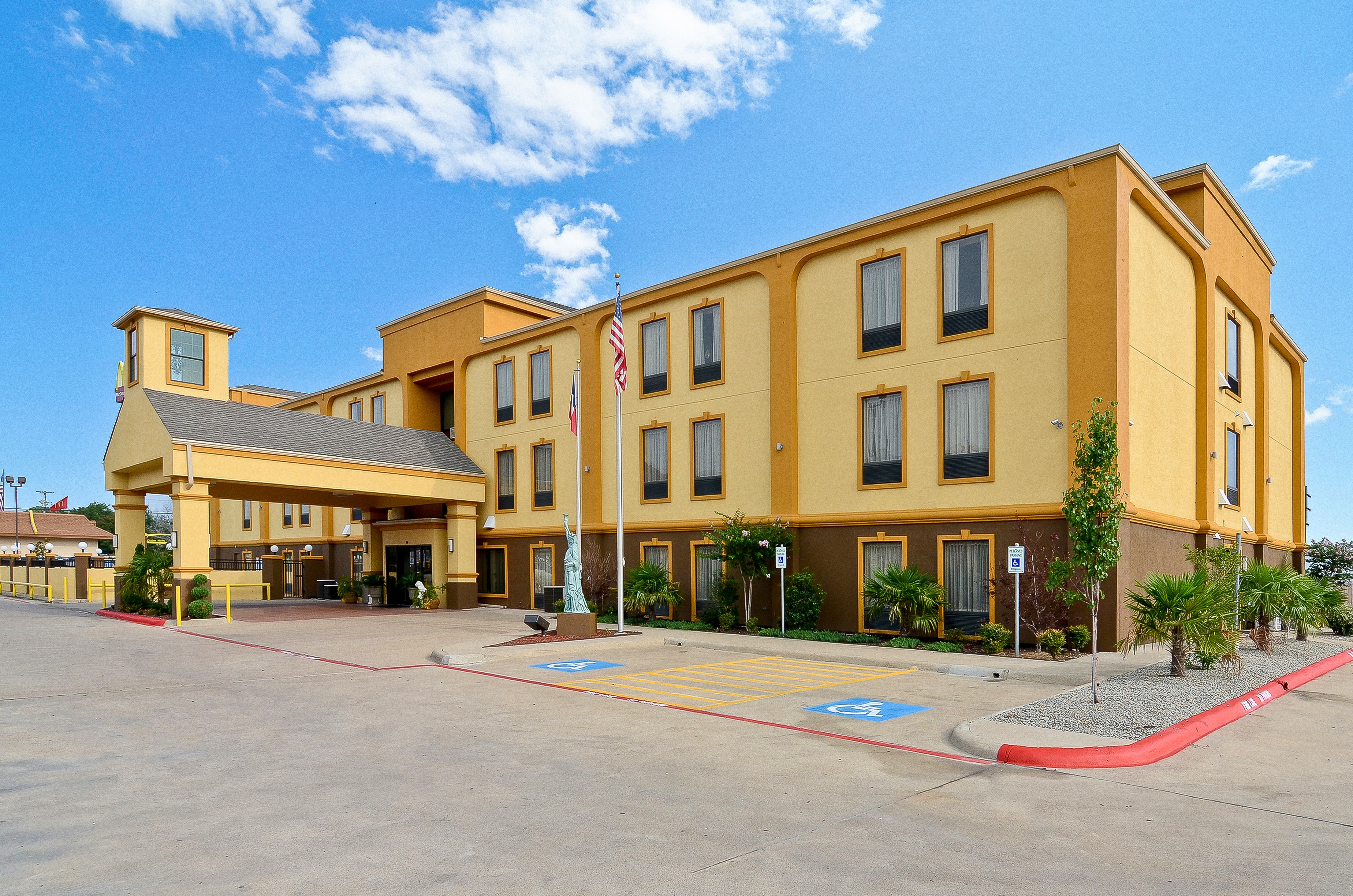 Corsicana TX 2024 Best Places To Visit Tripadvisor   Hotel 