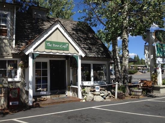 Detalhe do cardápio de sobremesas, preços de fevereiro de 2019 - Picture of  Christy Hill Restaurant, Tahoe City - Tripadvisor