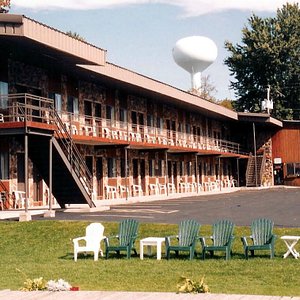 Otter Creek Inn from the docks