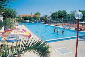 Piscina e spiaggia