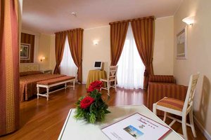 Zimmer und Suite