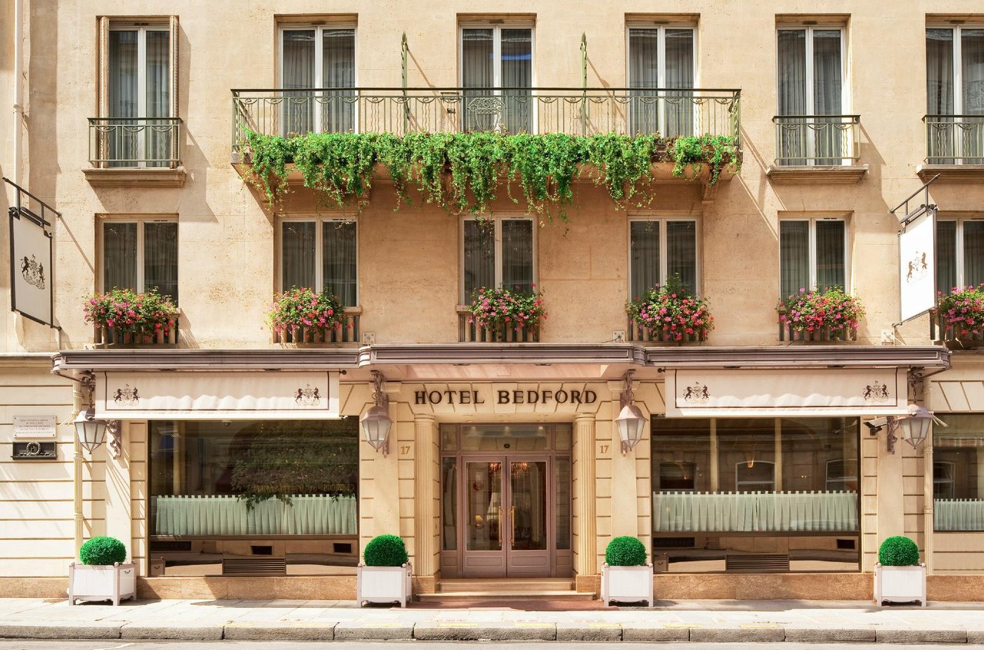 hotel bedford paris booking