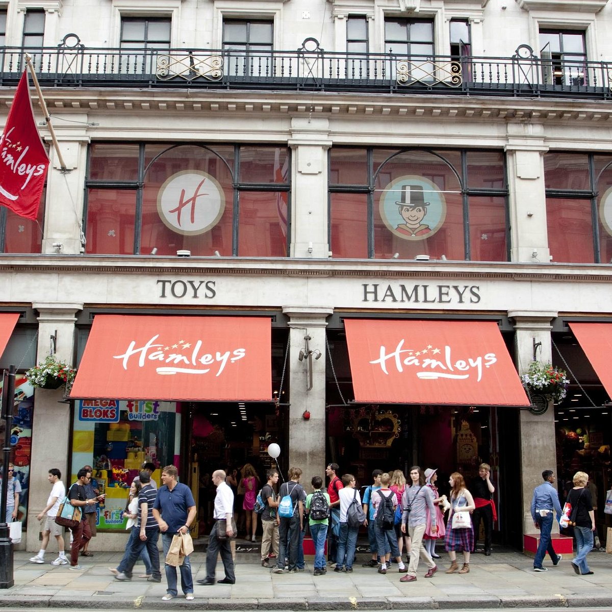 tour of hamleys london