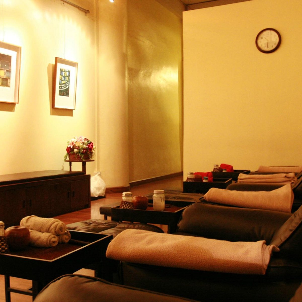 Gentleman friendly Previously paint Suanploo Thai Massage (Bangkok) - All You Need to Know BEFORE You Go