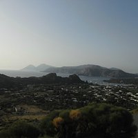 Panorama ritratto dalla vetta del Cratere