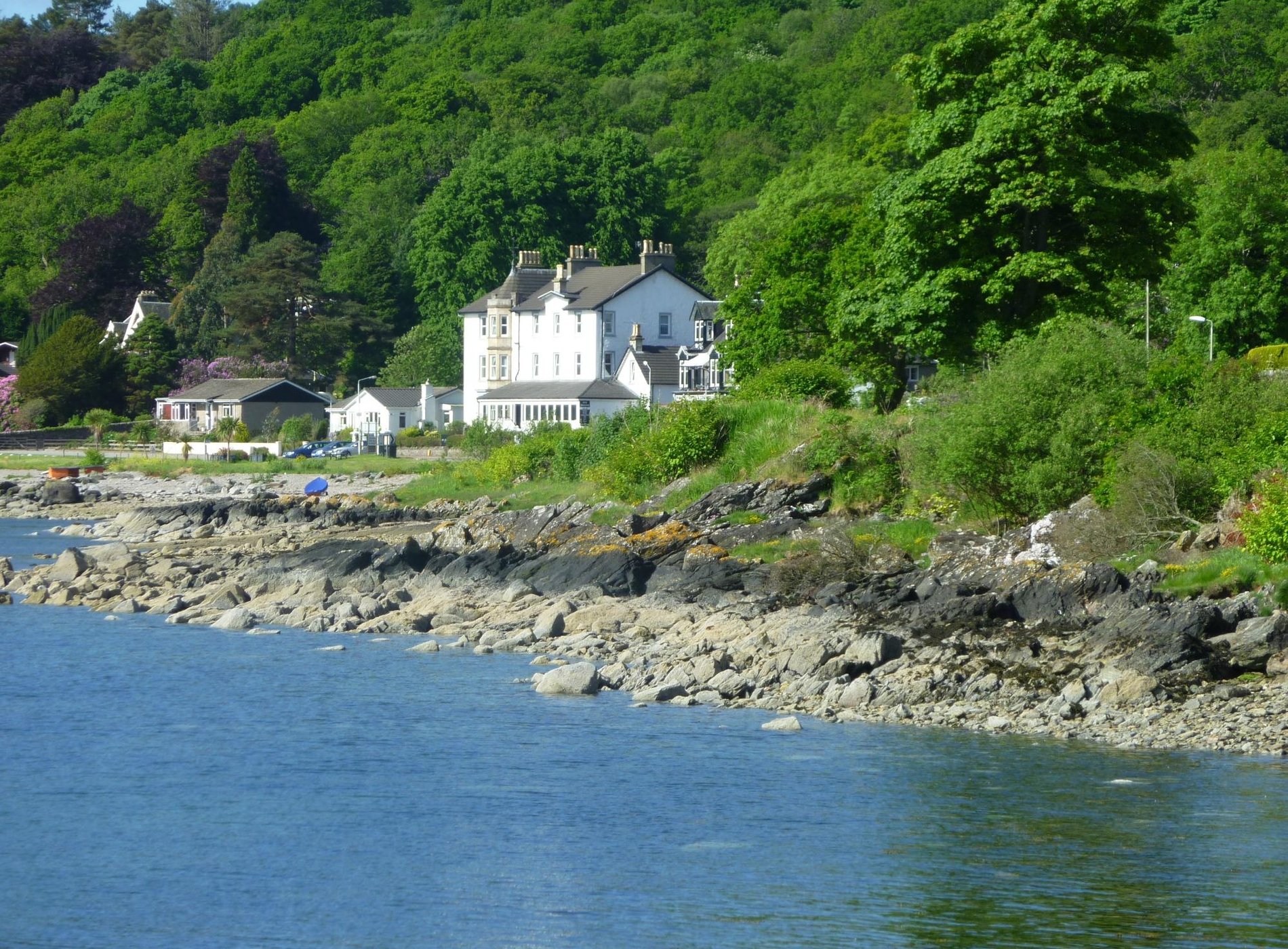 The Royal an Lochan Hotel by null