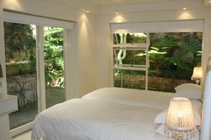 Room & Suite