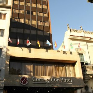 FRENTE HOTEL