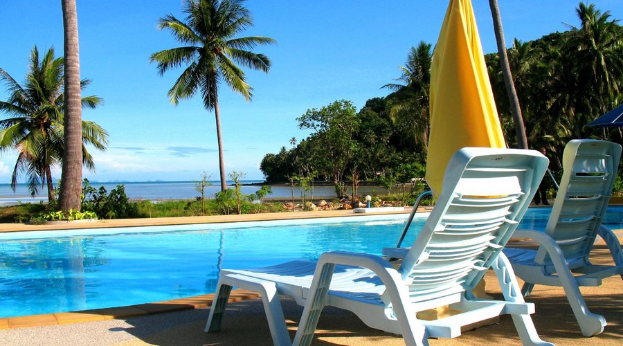 Swimming Pool - Ocean view