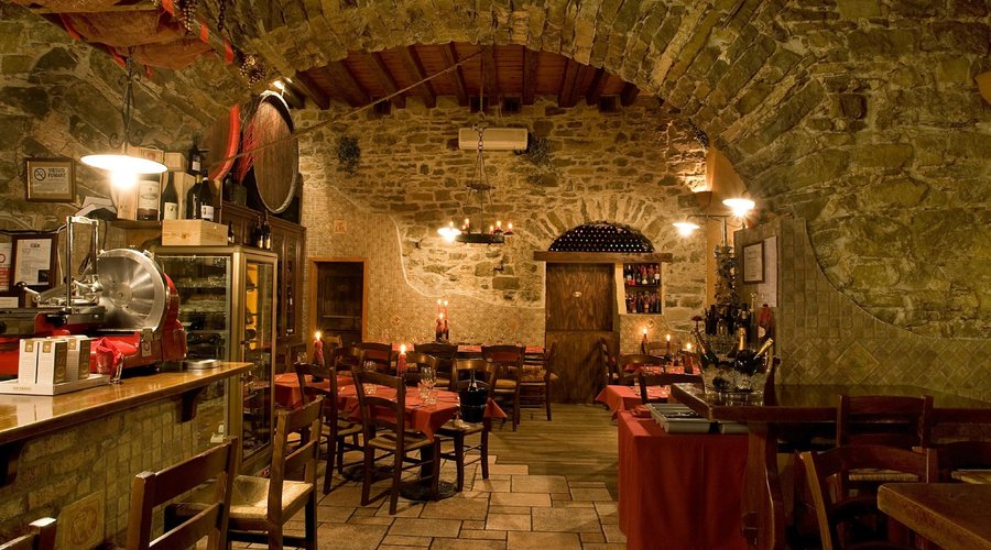 Vista della Sala - Veiw of the restaurant