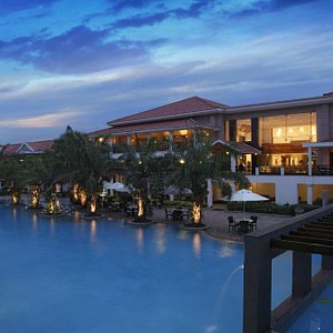Palm Meadows Resort in Bengaluru