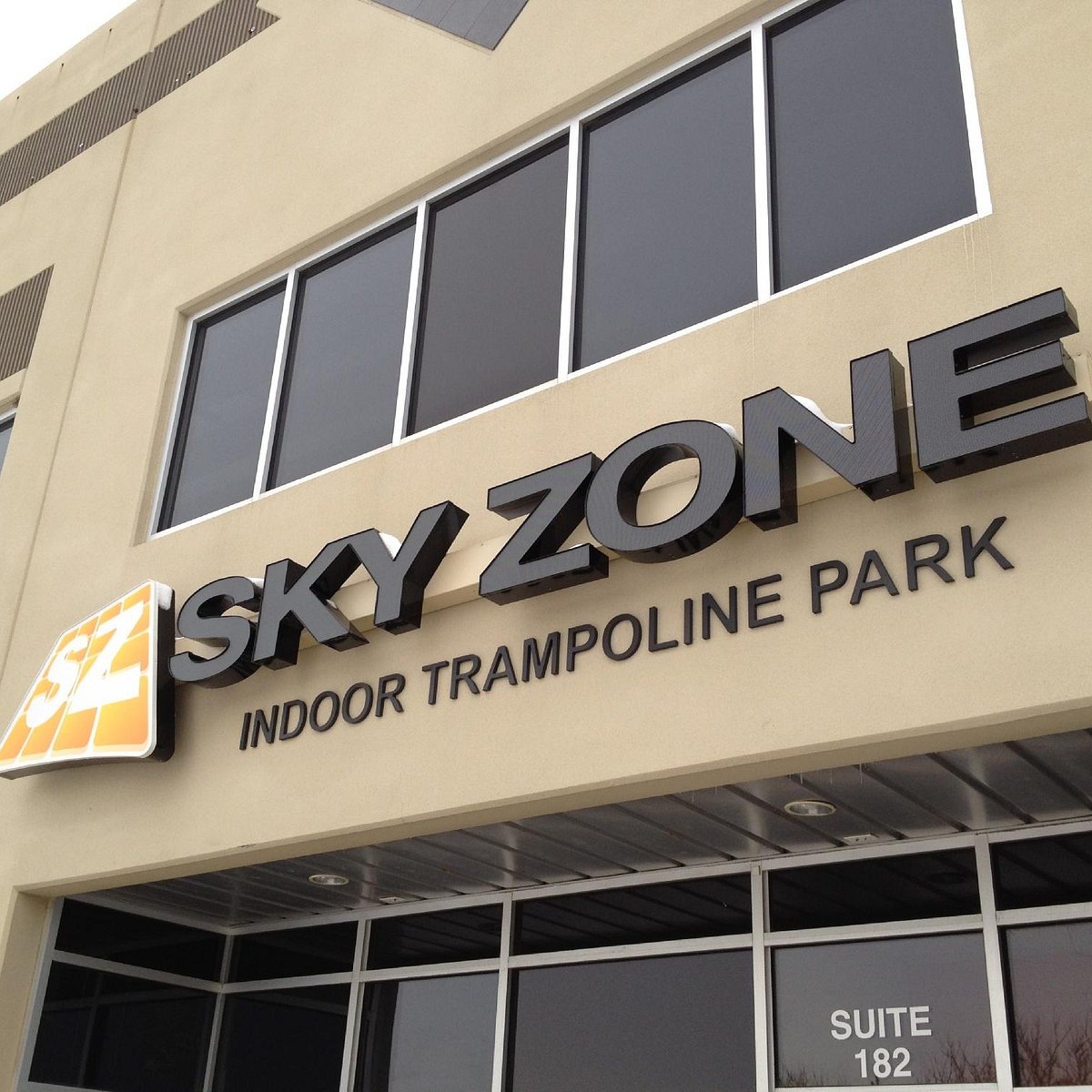 Sky Zone Trampoline Park (Fishers): All You Need to Know