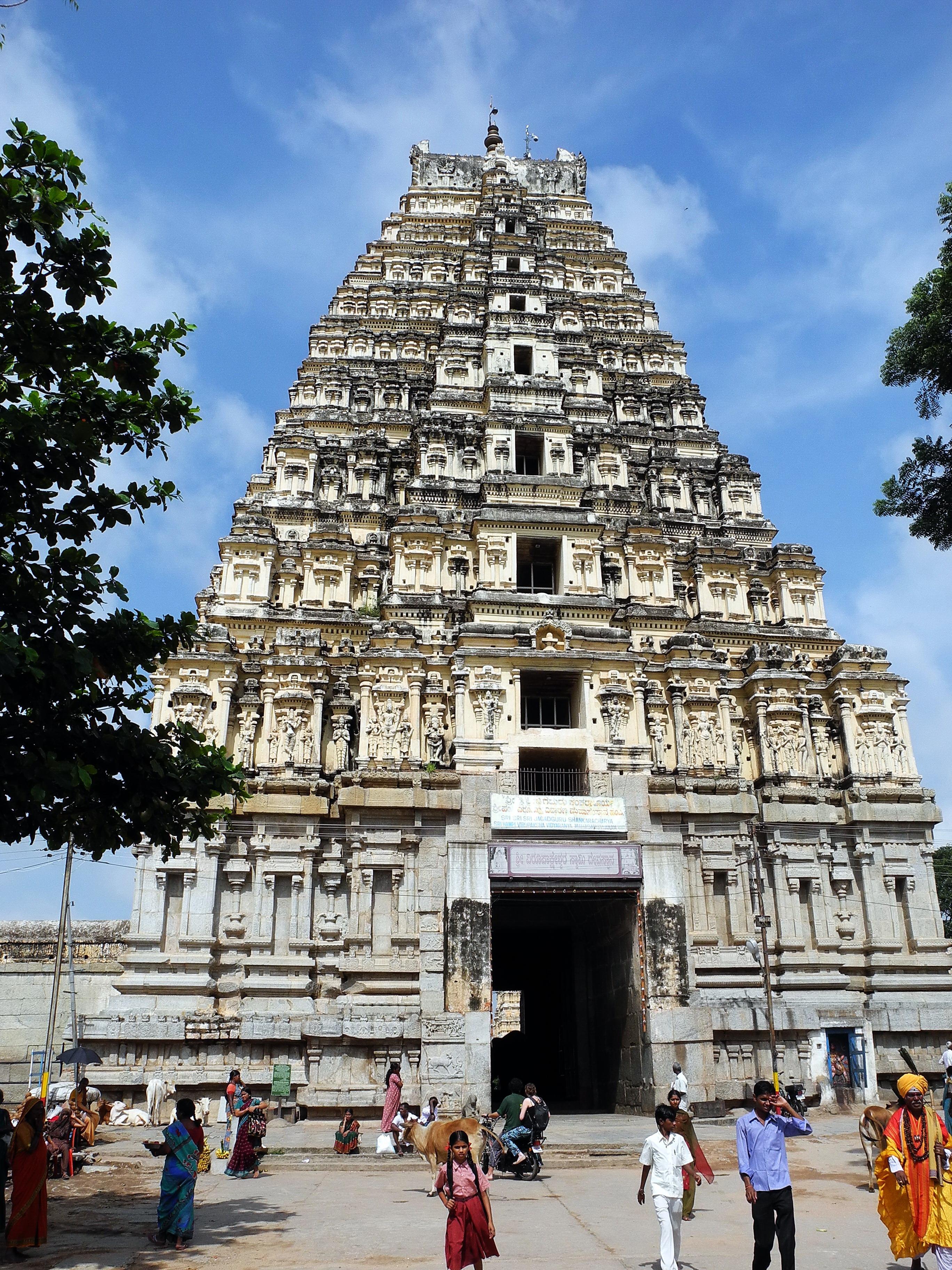 Virupaksha Temple, Hampi