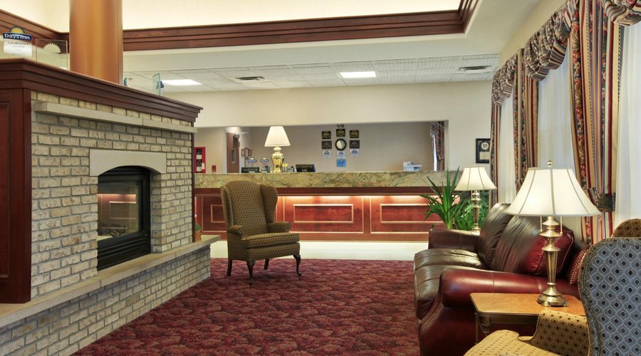 Spacious Lobby