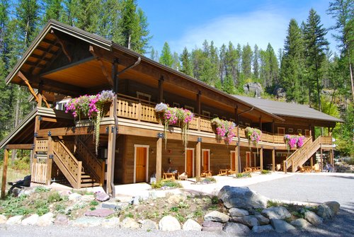 Glacier Guides Lodge - Updated 2024 Prices & Hotel Reviews (west 